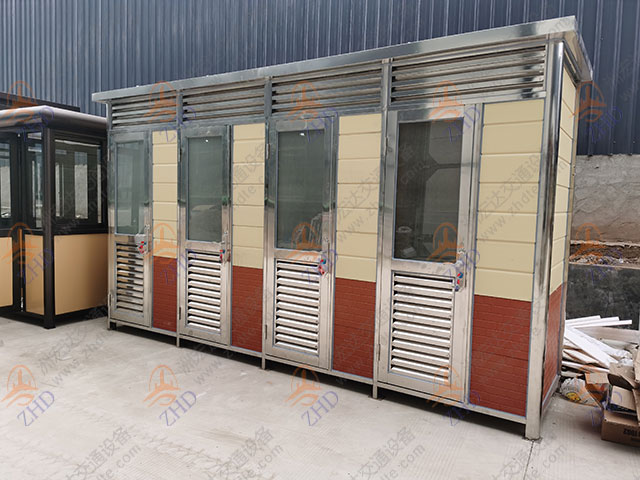 移动厕所全视图